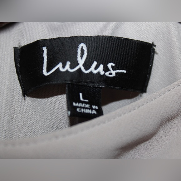 Lulu’s Forevermore Grey V neckline skater Dress - Picture 5 of 7